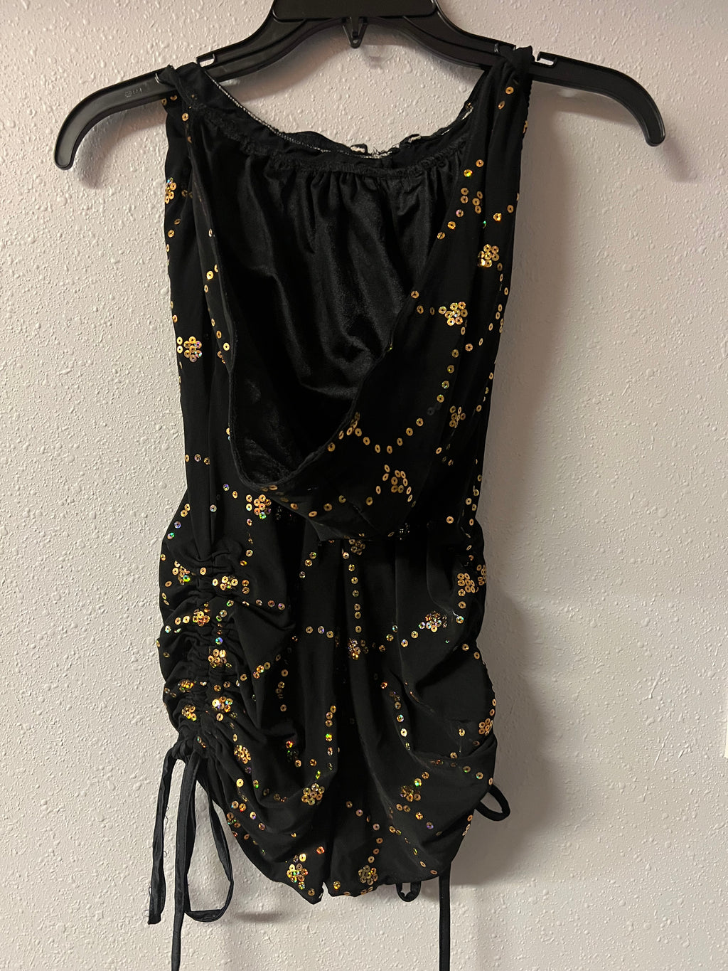BLACK AND GOLD ONE PC WITH SHORTS AND HOODIE