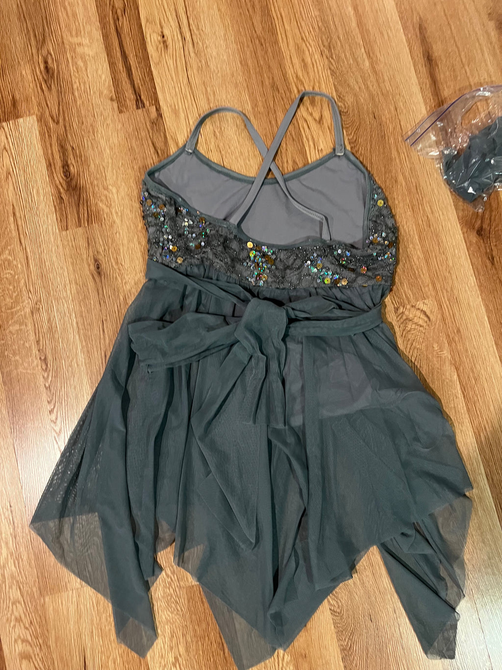 GREY LYRICAL DRESS.