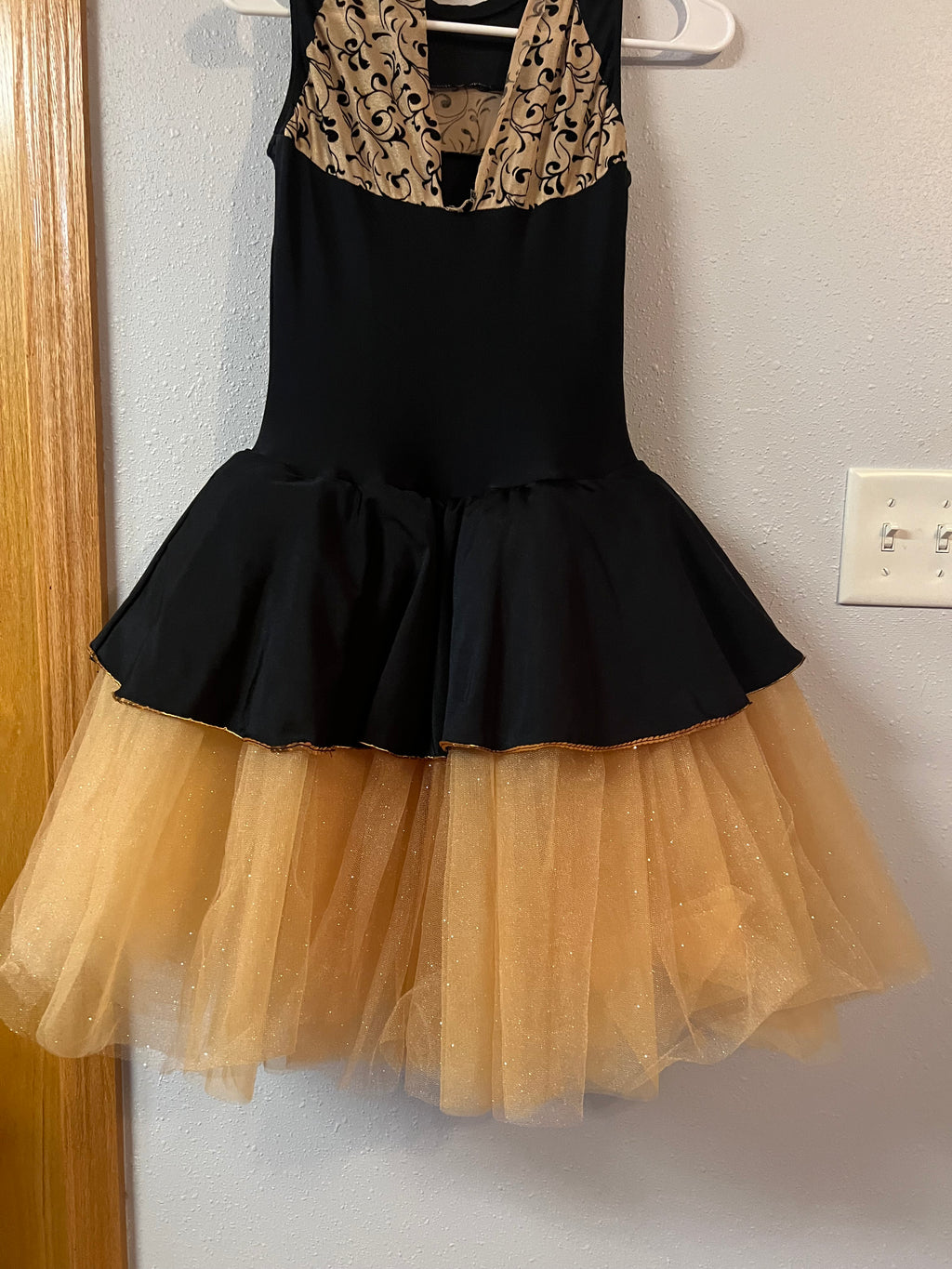 BLACK & GOLD BALLET DRESS.