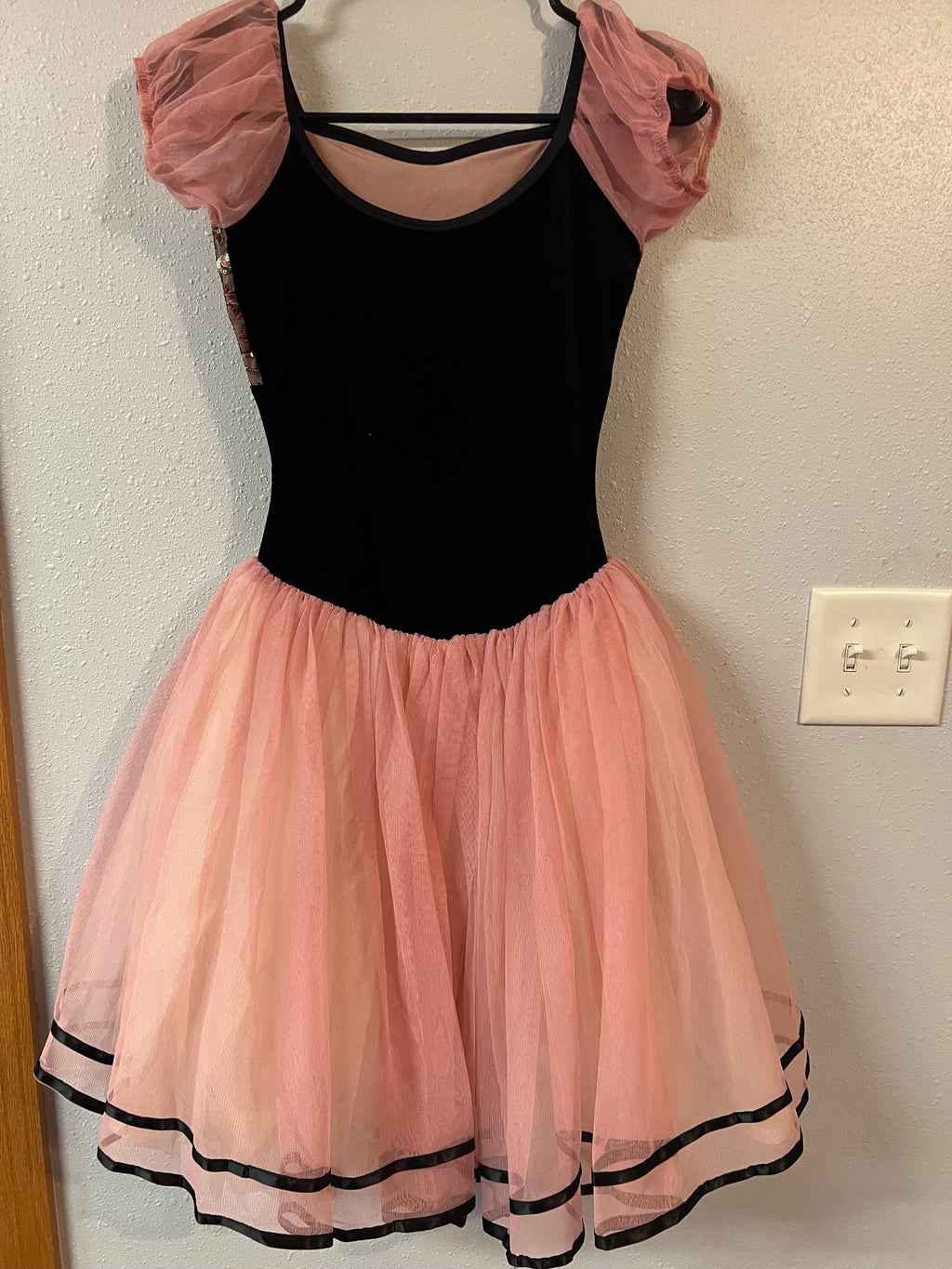BLACK AND PINK BALLET DRESS ( BLACK VELVET)