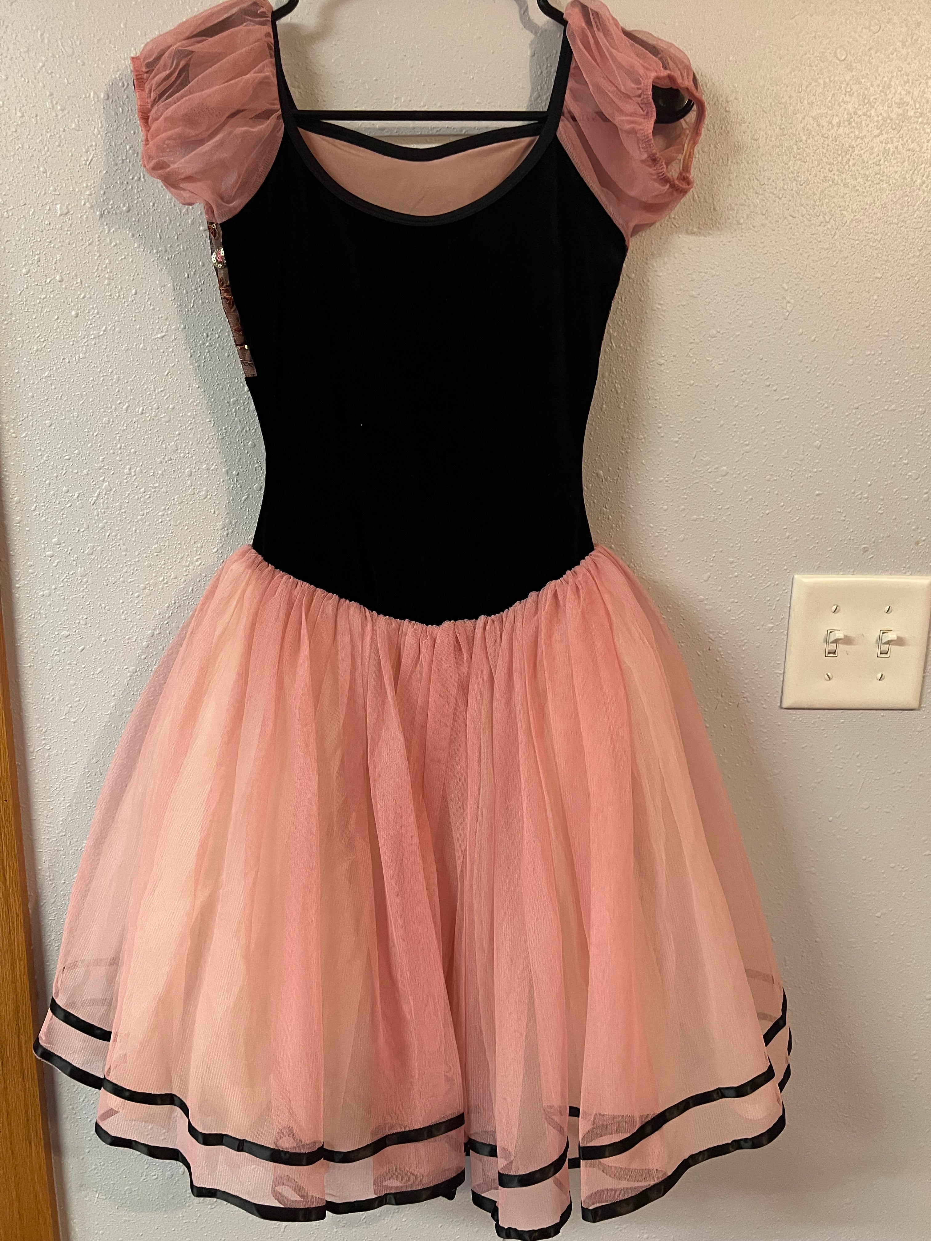 BLACK AND PINK BALLET DRESS ( BLACK VELVET)