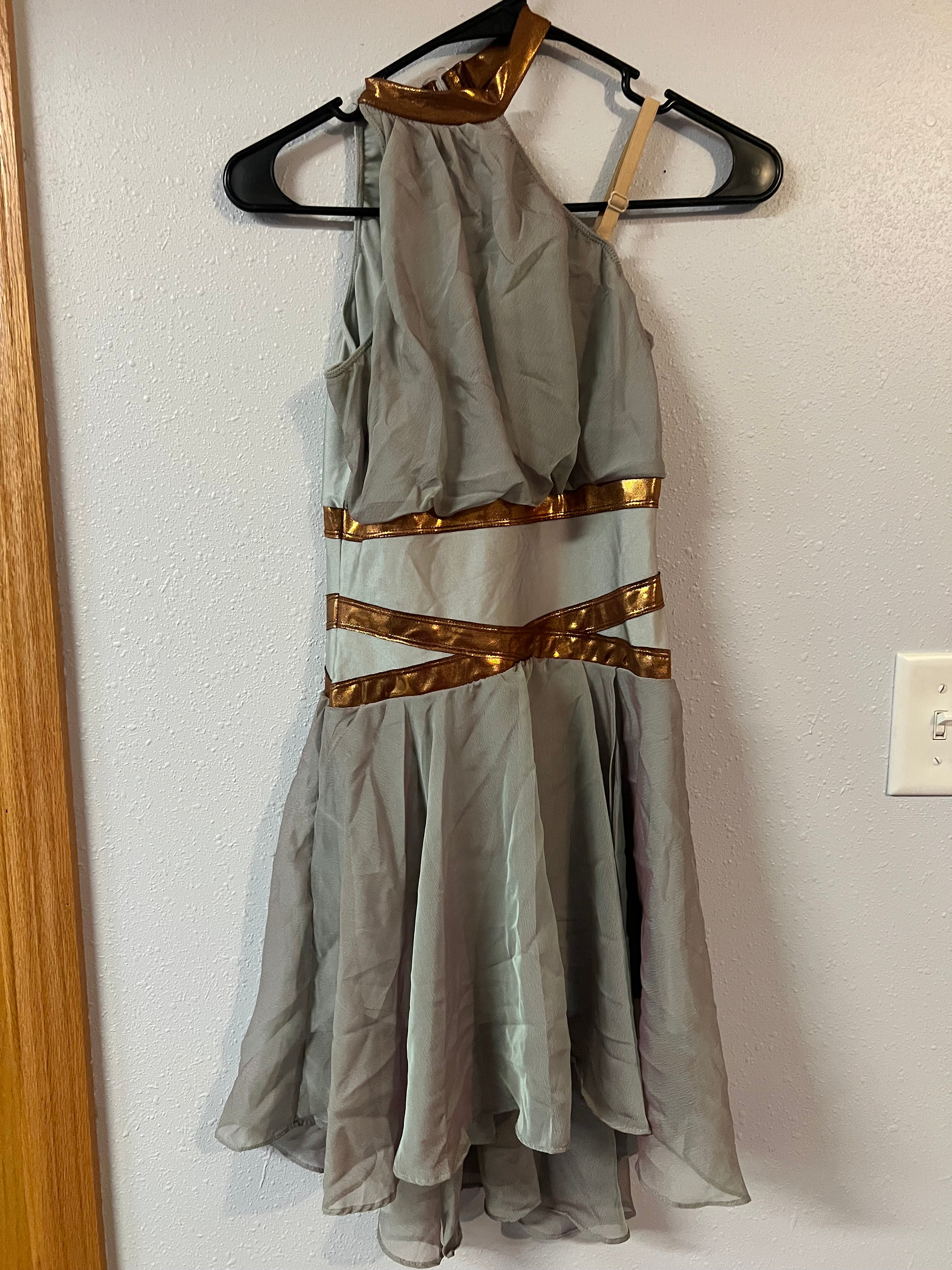 LIGHT GREEN/GOLD DRESS