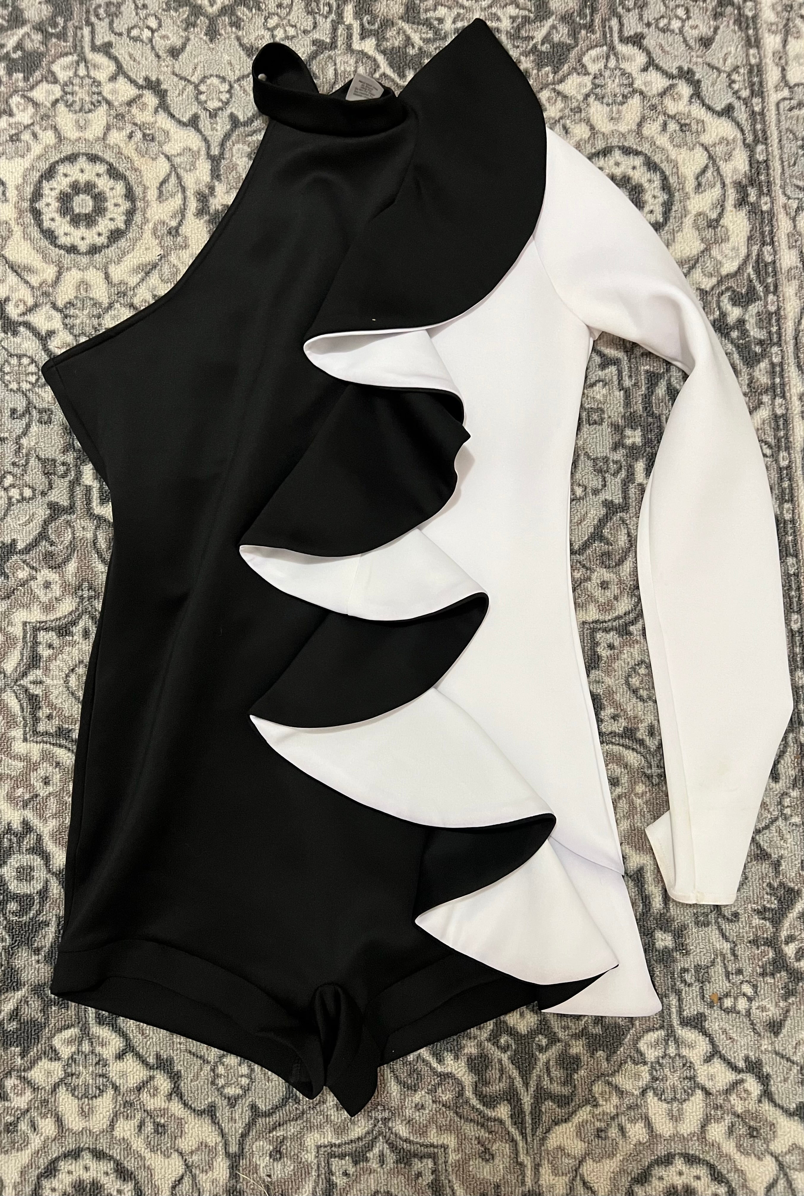BLACK AND WHITE CONTEMPORARY ONE PIECE