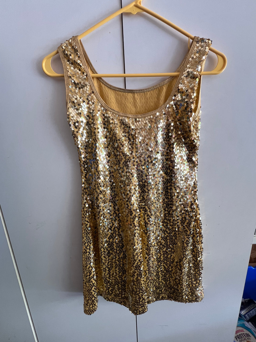 YELLOW SEQUIN