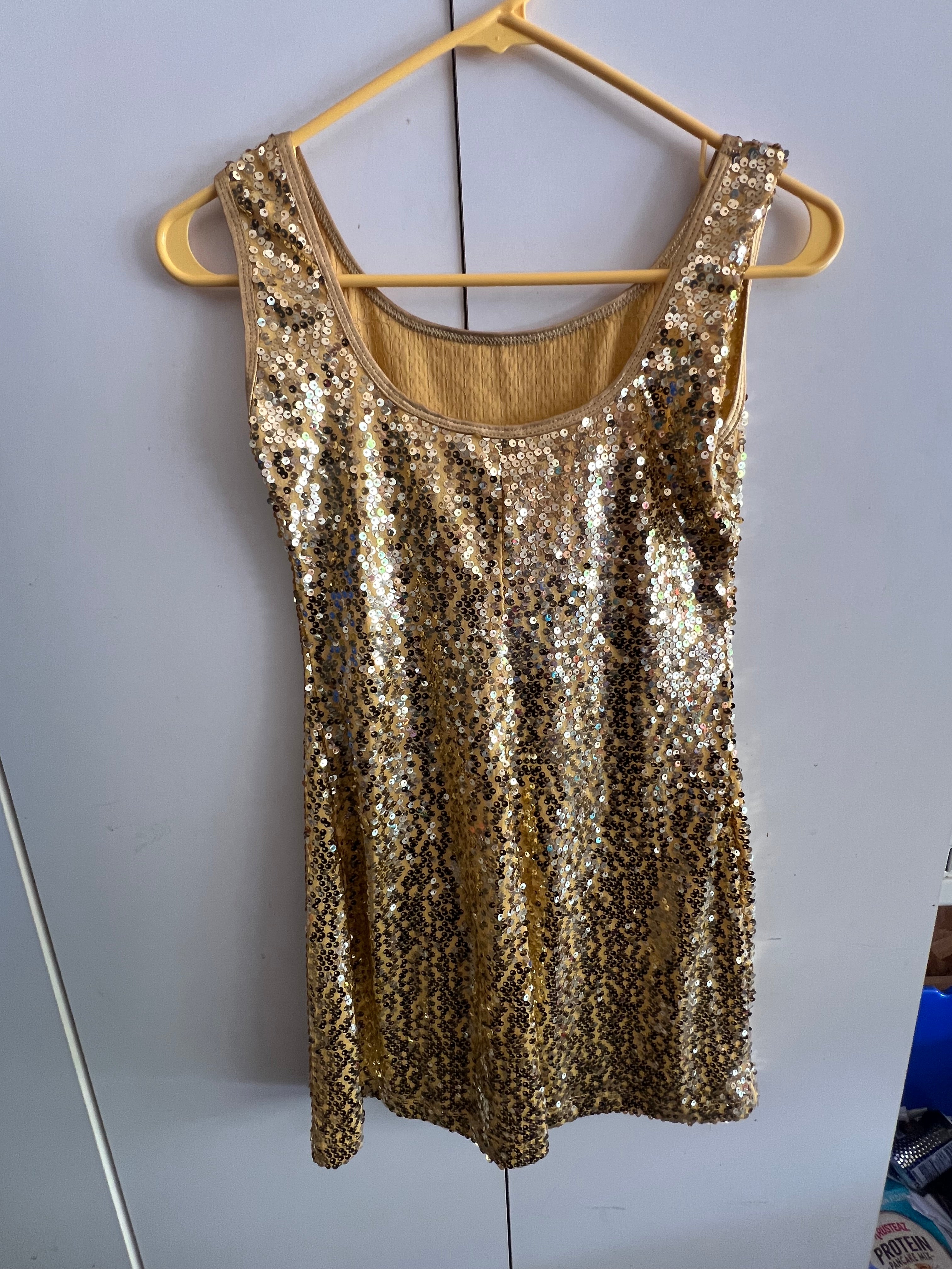 YELLOW SEQUIN