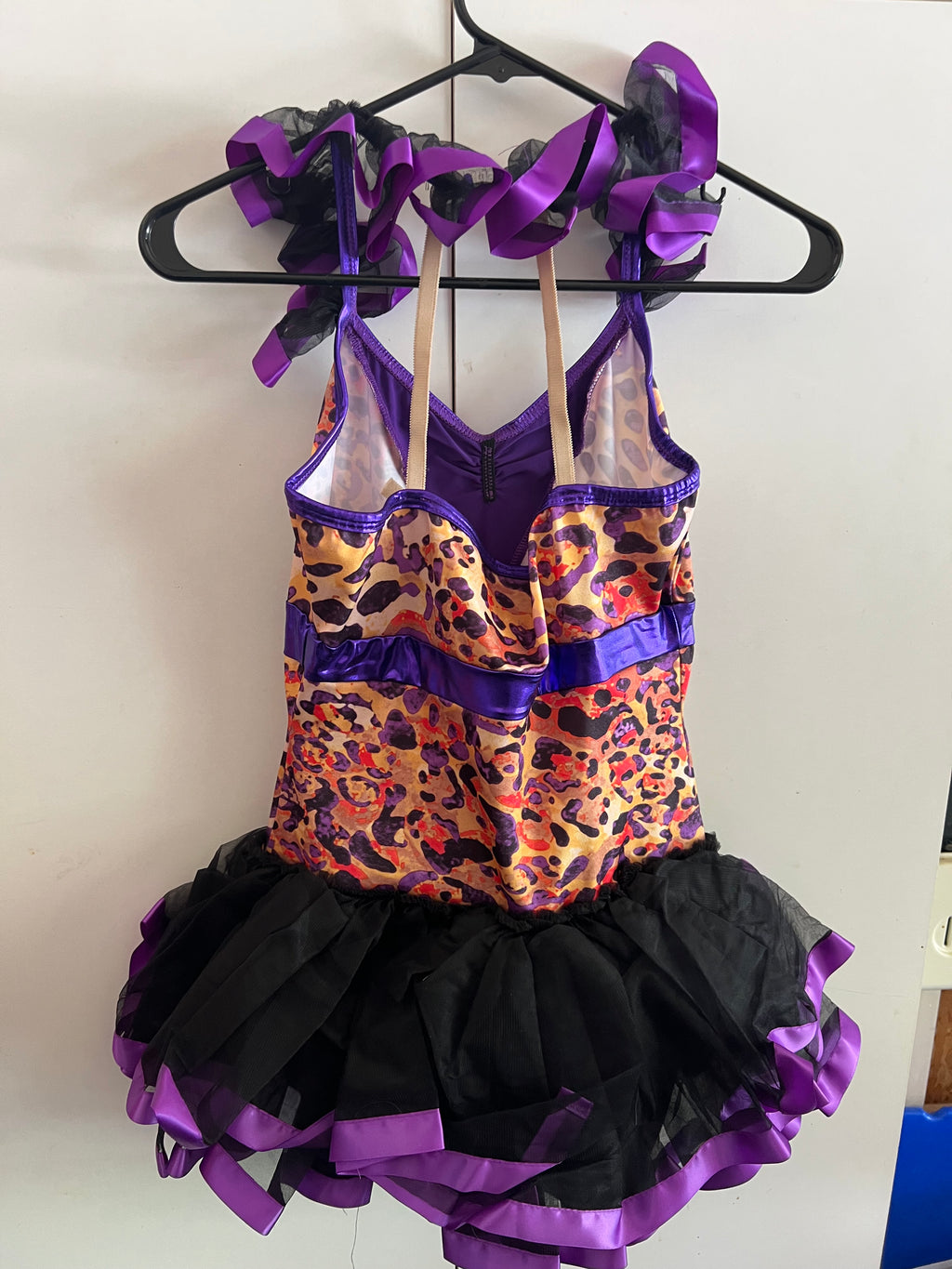 PURPLE AND YELLOW DRESS.    BAMBOLEO