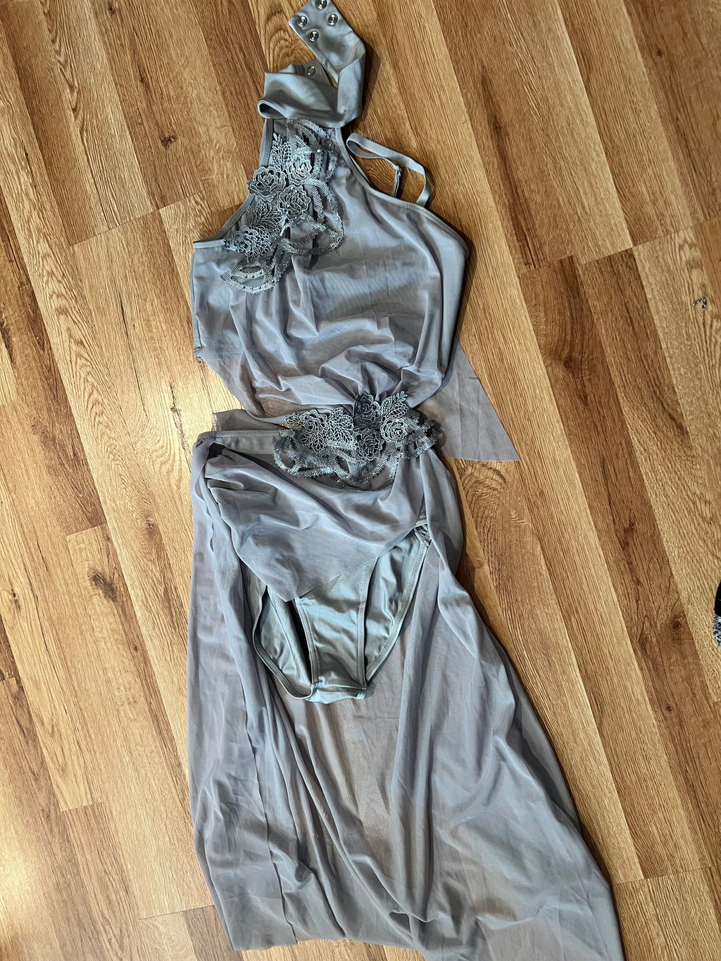 Grey lyrical dress with crystals