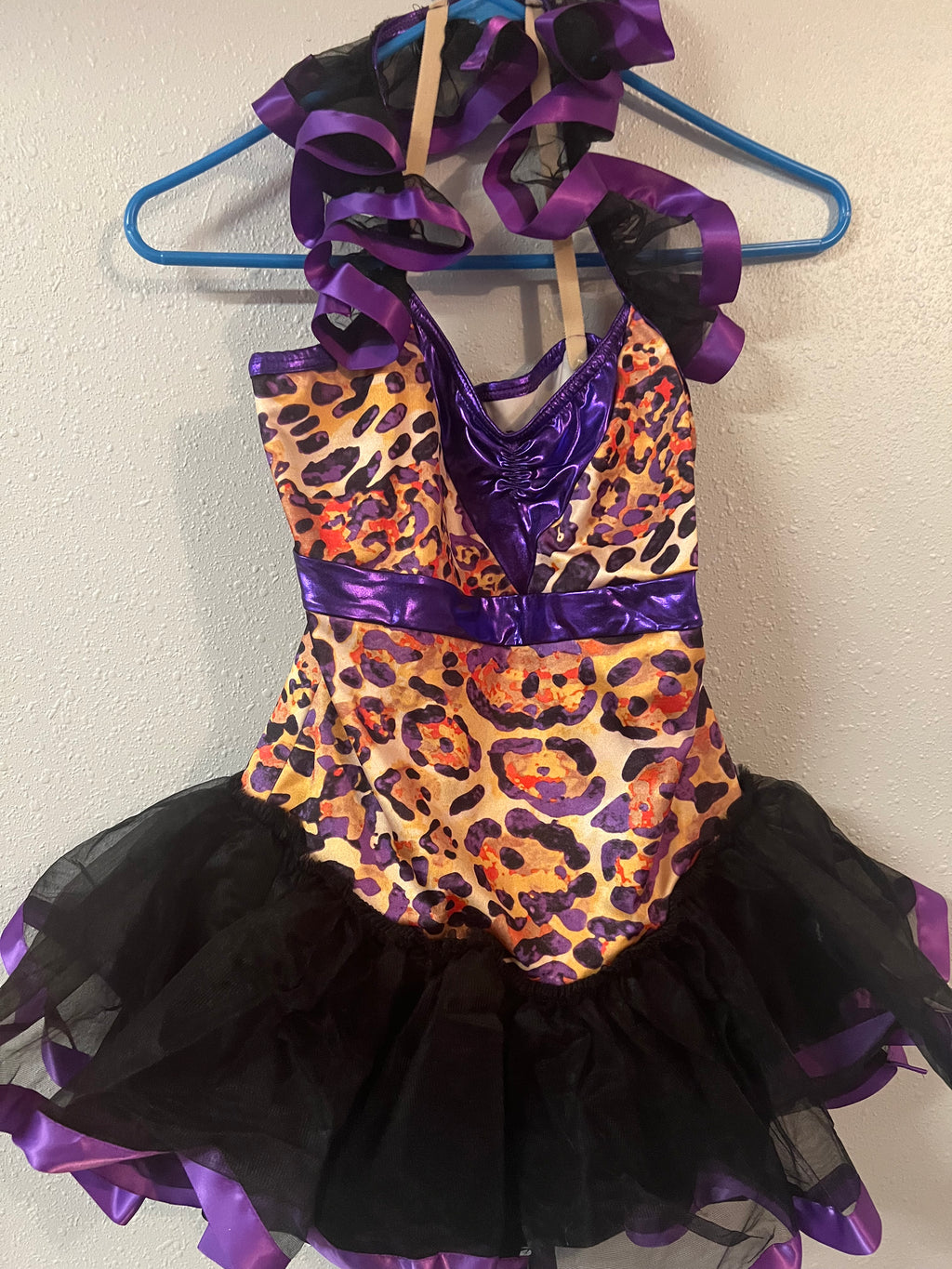 PURPLE AND YELLOW DRESS.    BAMBOLEO
