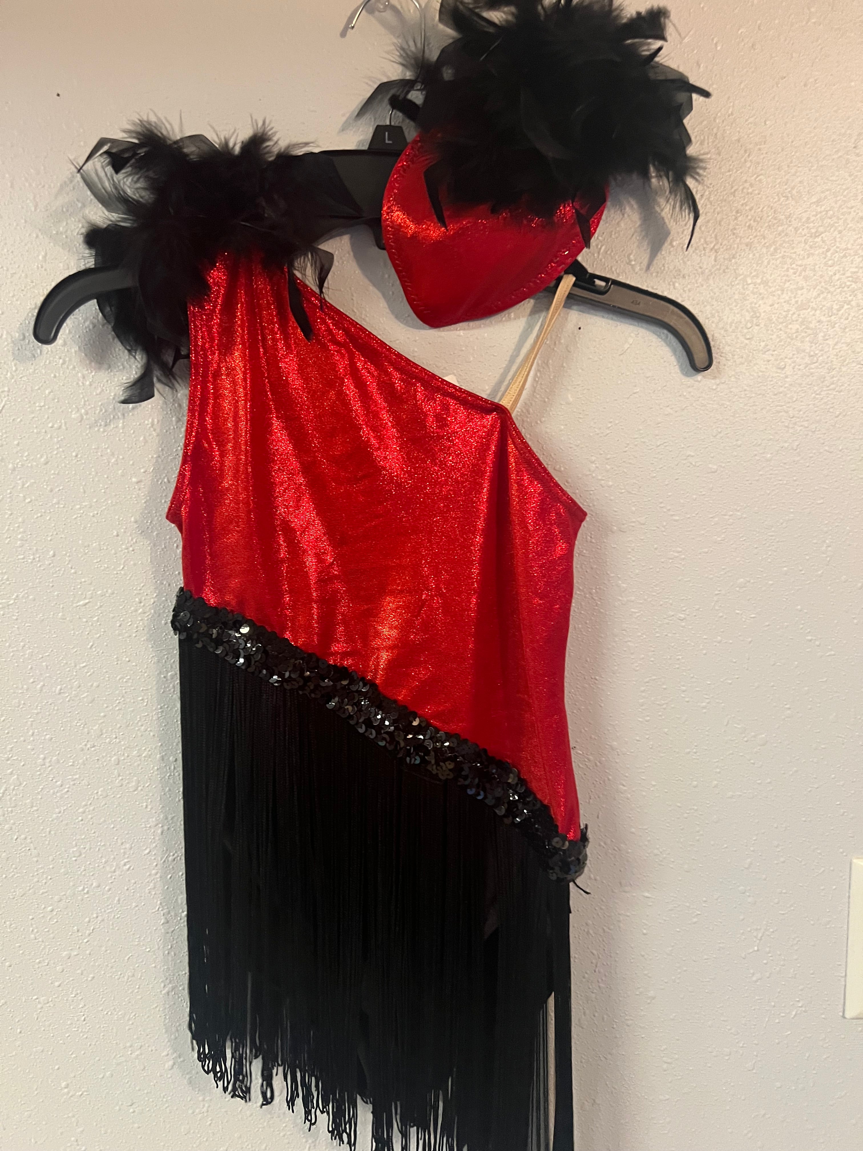 BLACK AND RED JAZZ OUTFIT WITH BLACK FEATHERSS AND HAT